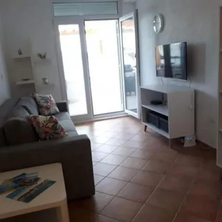 Vilson - * Rogoznica (Sibenik-Knin)